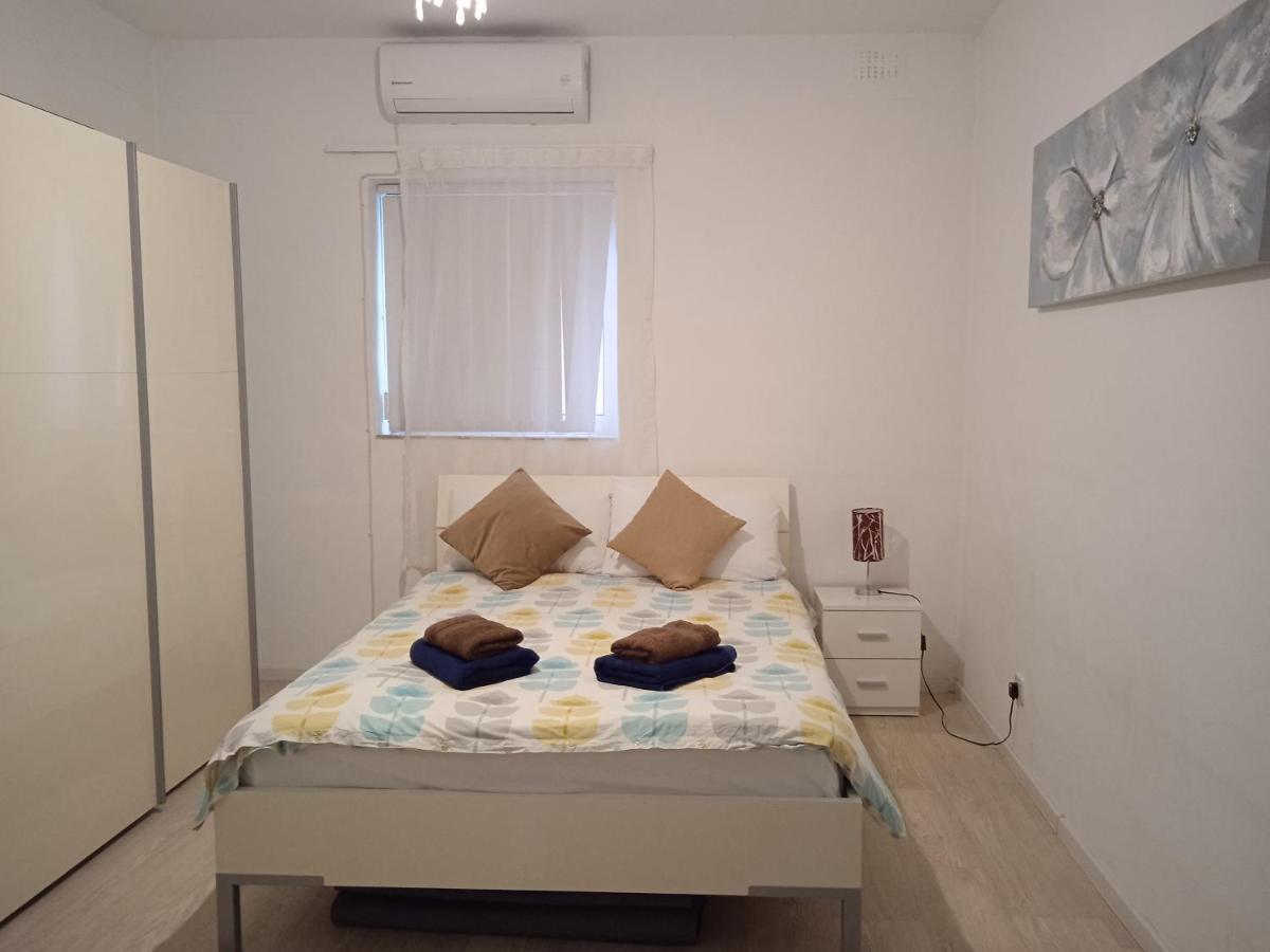 University Area Msida Extérieur photo